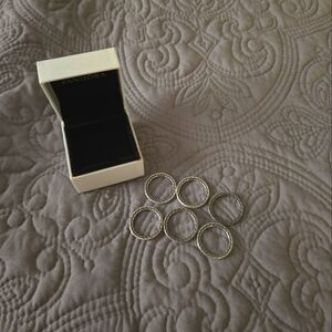 Stackable rings. 6 piece.